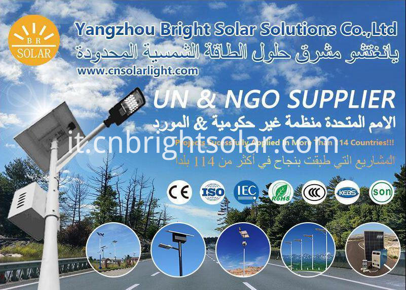 lampione solare solar street light